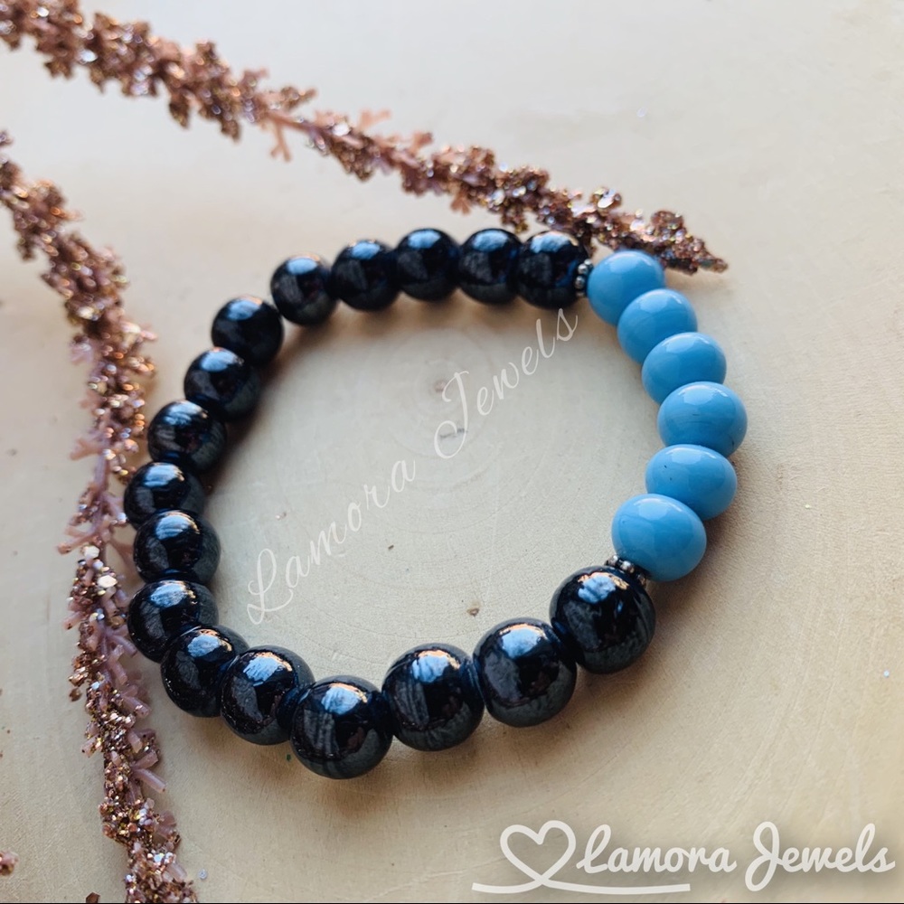 Stretchy beaded bracelet